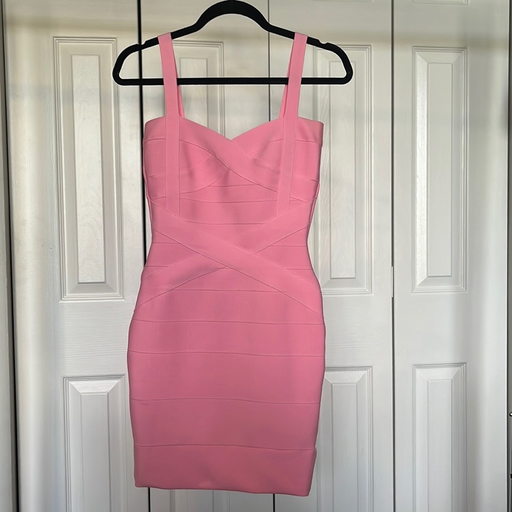 Pink dress 💖